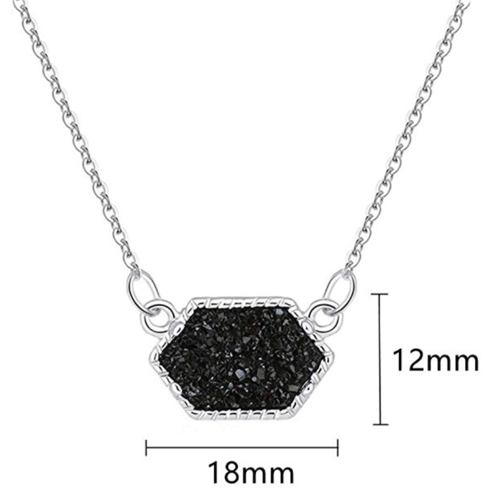 ❗️JUST IN❗️BLACK druzy stone necklace!!